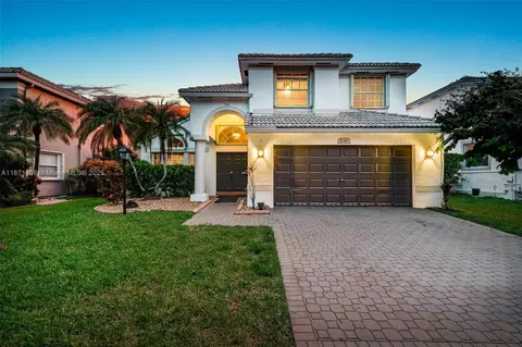 1646 NW 144th Way, Pembroke Pines, FL 33028