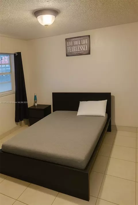 Bedroom - 375 E Okeechobee Rd, Hialeah, FL 33010 photo 1 of 3