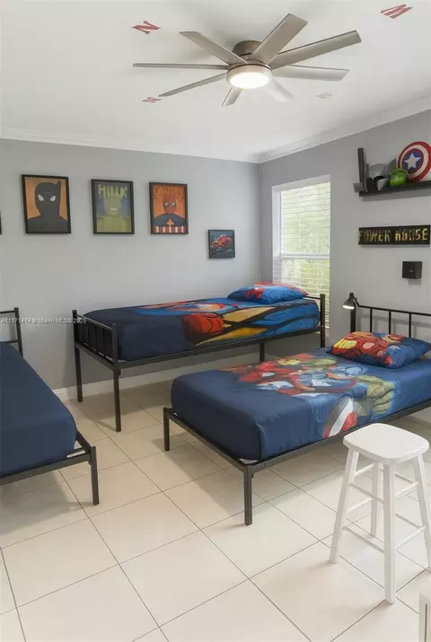 Bedroom - 375 E Okeechobee Rd, Hialeah, FL 33010 photo 2 of 3