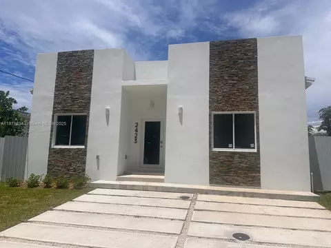 2423 NW 23rd Ln, Fort Lauderdale, FL 33311