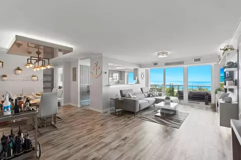 2841 N Ocean Blvd #1402, Fort Lauderdale, FL 33308