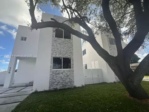 538 NW 17th Ave, Fort Lauderdale, FL 33311