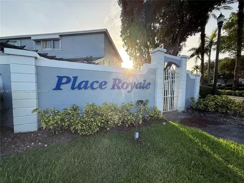 14251 SW 96th Ter #14251, Miami, FL 33186