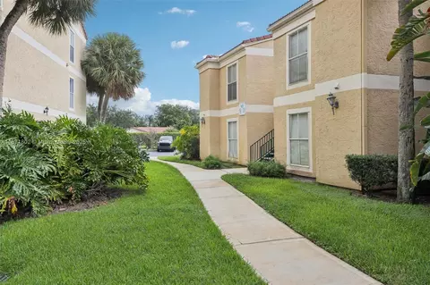 915 Riverside Dr #523, Coral Springs, FL 33071