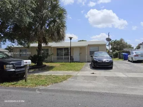 Undisclosed, Fort Lauderdale, FL 33317