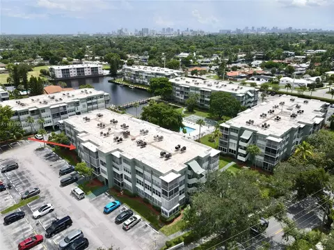 2771 Taft St #302, Hollywood, FL 33020