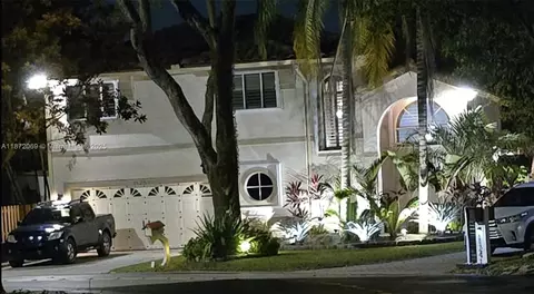 11251 Reveille Rd, Hollywood, FL 33026