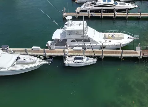 5005 Collins Ave, Miami Beach, FL 33140
