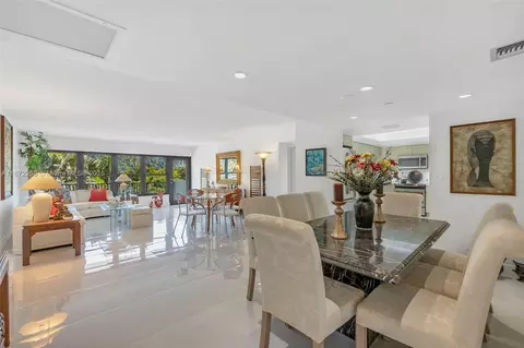 3200 Port Royale Dr N #311, Fort Lauderdale, FL 33308