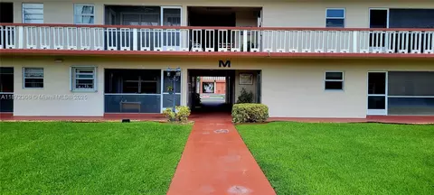 5300 Washington St #M107, Hollywood, FL 33021