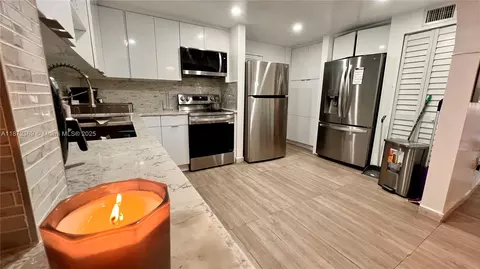 6901 SW 147th Ave #2E, Miami, FL 33193