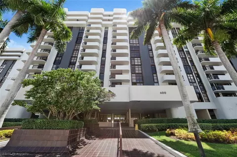 600 Biltmore Way #1218, Coral Gables, FL 33134