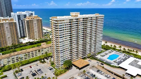 1950 S Ocean Dr #11D, Hallandale Beach, FL 33009