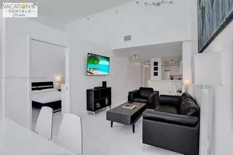 5445 Collins Ave #BAY-14, Miami Beach, FL 33140