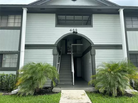 469 NE 207th Ln #101, Miami, FL 33179