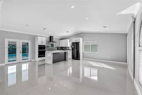 14798 SW 175th St, Miami, FL 33187