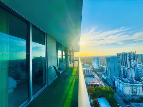 79 SW 12th St #3211-S, Miami, FL 33130