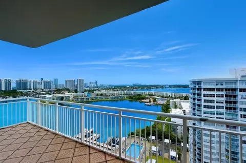 18071 Biscayne Blvd #PH03 & PH04, Aventura, FL 33160
