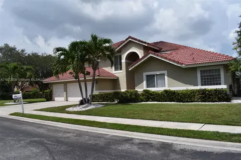 1430 SW 102nd Ave, Pembroke Pines, FL 33025