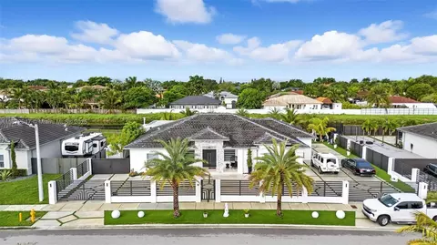 19302 SW 132nd Path, Miami, FL 33177