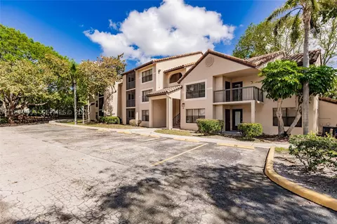 4201 W Mcnab Rd #27, Pompano Beach, FL 33069