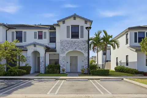 28702 SW 133rd Ct, Homestead, FL 33033