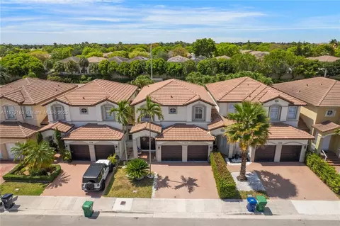 11324 NW 74th Ter, Doral, FL 33178