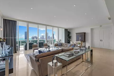 20155 NE 38th Ct #2002, Aventura, FL 33180