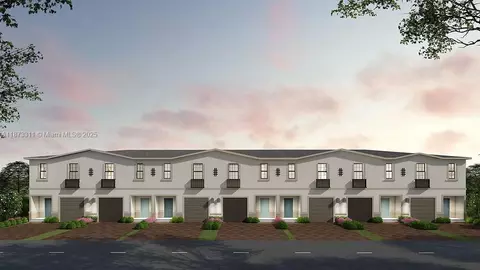 802 SW 11th Way, Florida City, FL 33034