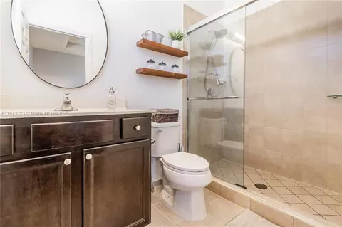 Bath - 8889 W 35th Ln, Hialeah, FL 33018 photo 1 of 1
