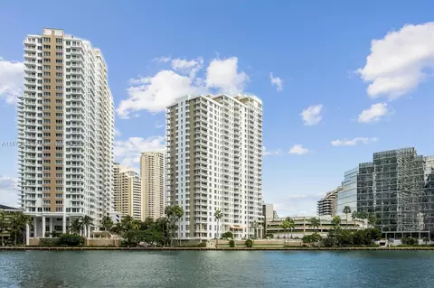 701 Brickell Key Blvd #1106, Miami, FL 33131