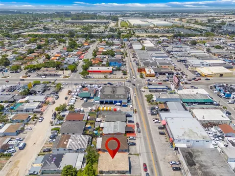 View/Area - 4776 E 10th Ave, Hialeah, FL 33013 photo 4 of 6