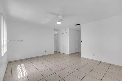 Living - 4776 E 10th Ave, Hialeah, FL 33013 photo 1 of 2