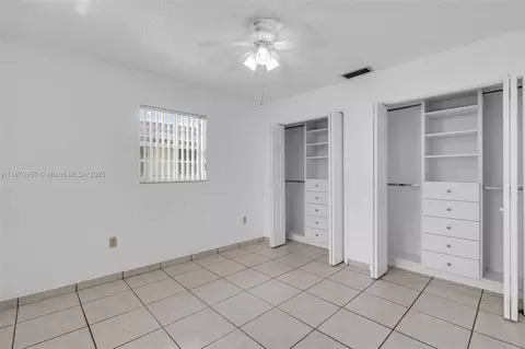 Bedroom - 4776 E 10th Ave, Hialeah, FL 33013 photo 7 of 7