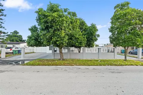 2981 NW 174th St, Miami Gardens, FL 33056