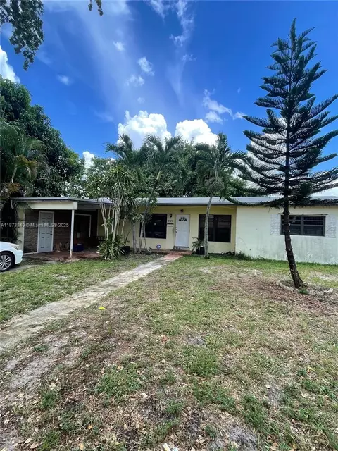 Other - 3721 W 5th Ct, Hialeah, FL 33012 photo 2 of 4