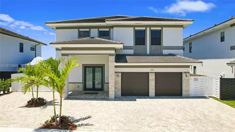 14841 SW 39th Ter, Miami, FL 33185