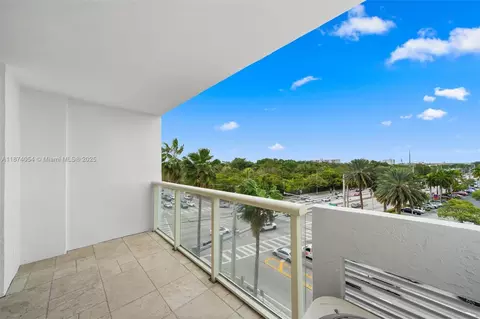 13499 Biscayne Blvd #503, North Miami, FL 33181