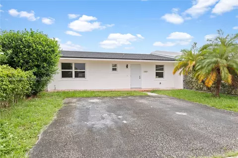 14857 SW 114th Ct, Miami, FL 33176