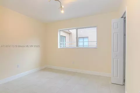5698 W 25th Ct #5698, Hialeah, FL 33016 photo 22