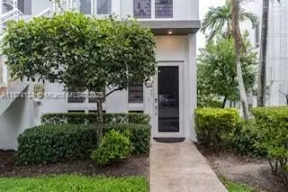 10255 NW 63 Ter #104, Doral, FL 33178