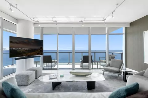 3737 Collins Ave #S-1501, Miami Beach, FL 33140