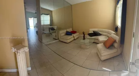 Other - 6950 W 25th Ave, Hialeah, FL 33016 photo 2 of 4