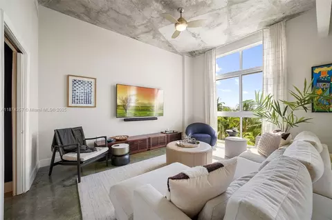 2001 Meridian Ave #509, Miami Beach, FL 33139