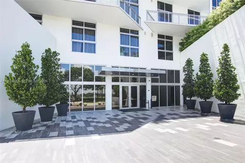 2001 Meridian Ave #509, Miami Beach, FL 33139