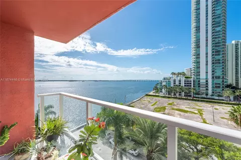 1155 Brickell Bay Dr #609, Miami, FL 33131