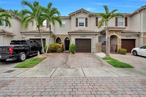 22084 SW 93rd Pl, Cutler Bay, FL 33190