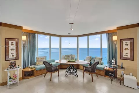 19111 Collins Ave #901, Sunny Isles Beach, FL 33160