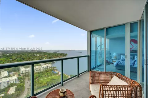 601 NE 36th St #2703, Miami, FL 33137