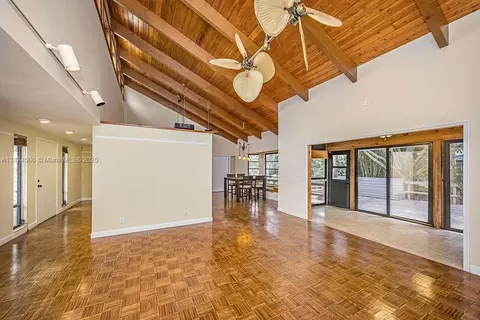 4882 SE Bayshore Ter, Stuart, FL 34997 photo 4